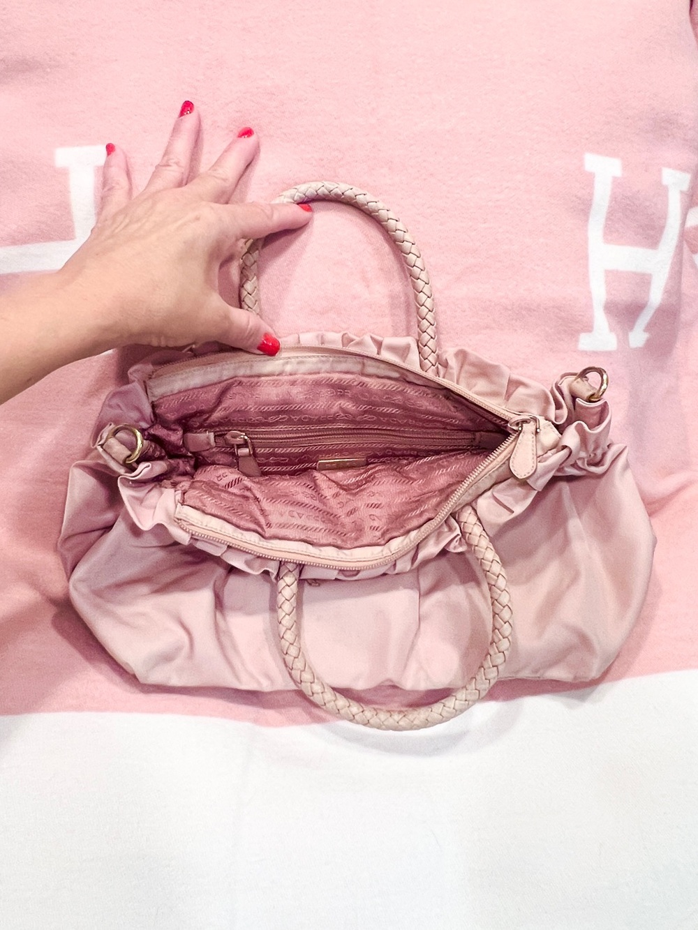 Prada⭐️Pocono nylon Blush Pink Satchel with Gold Logo.⭐️Offers welcome - Picture 7 of 11